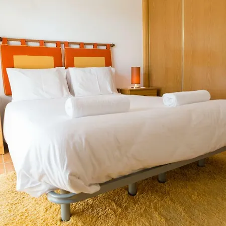 Pedra Do Ouro Swimming Pool Apartment *